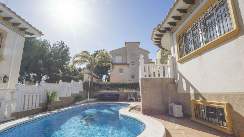 Detached Villa Villamartin Alicante - image 60