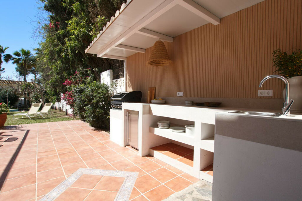Detached Villa Costabella Málaga - image 60