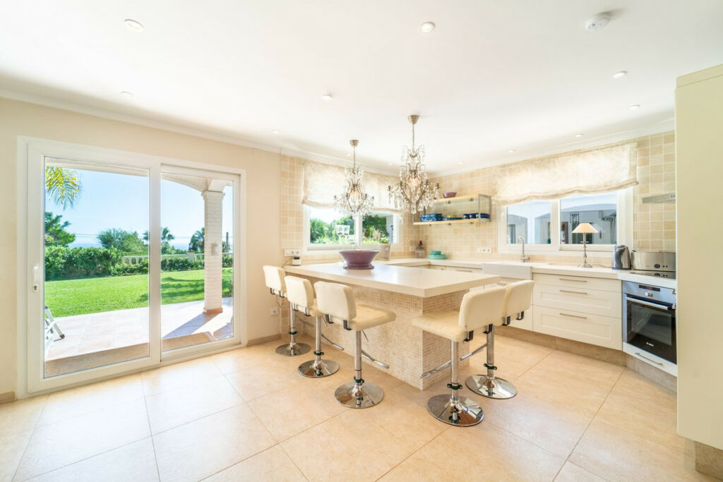 Detached Villa Benalmadena Málaga - image 62