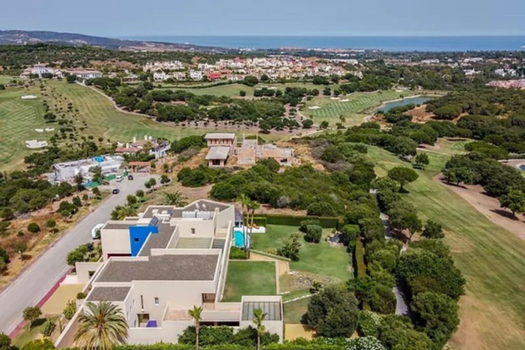 Detached Villa Sotogrande Alto Cádiz - image 64