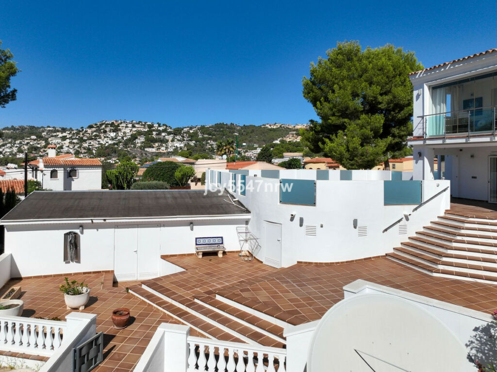 Detached Villa Moraira Alicante - image 68