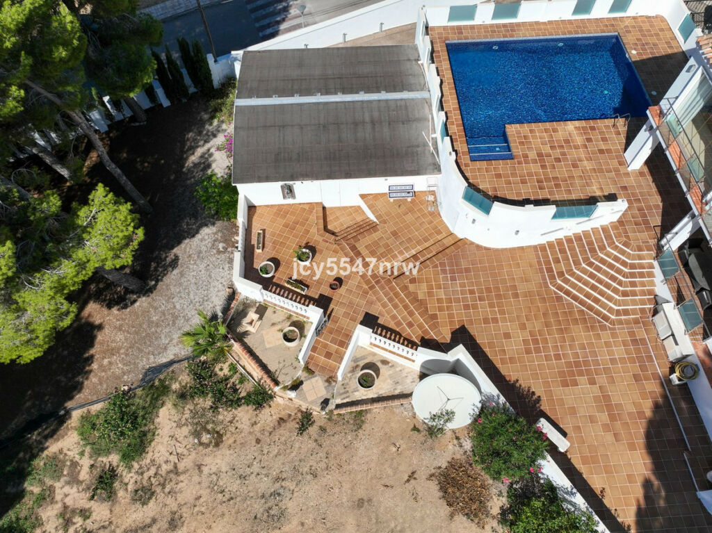 Detached Villa Moraira Alicante - image 69