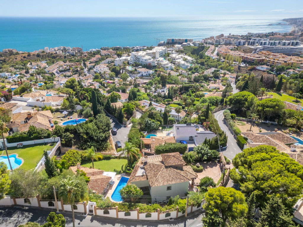 Detached Villa Benalmadena Málaga - image 7
