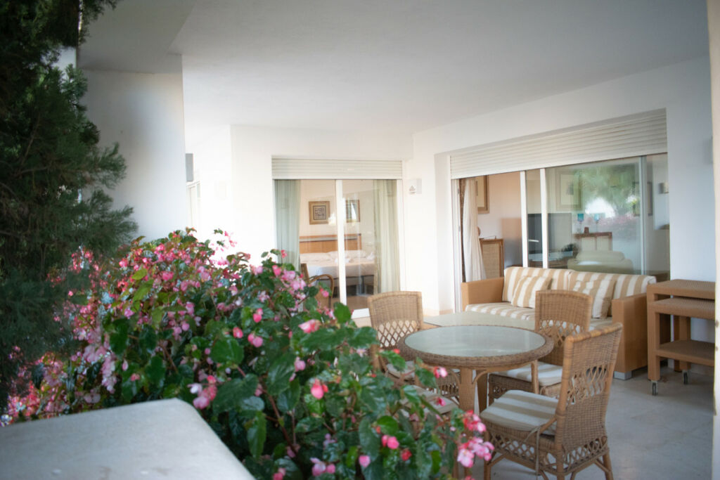 Ground Floor Apartment Río Real Málaga - image 7