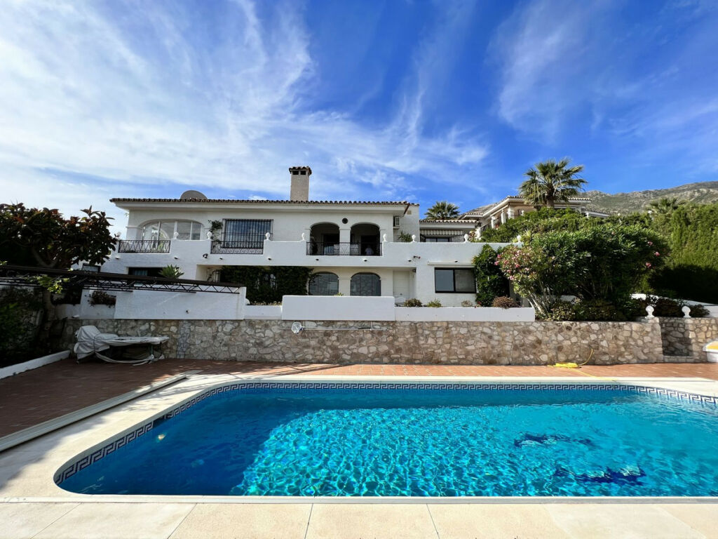 Detached Villa Mijas Málaga - image 4