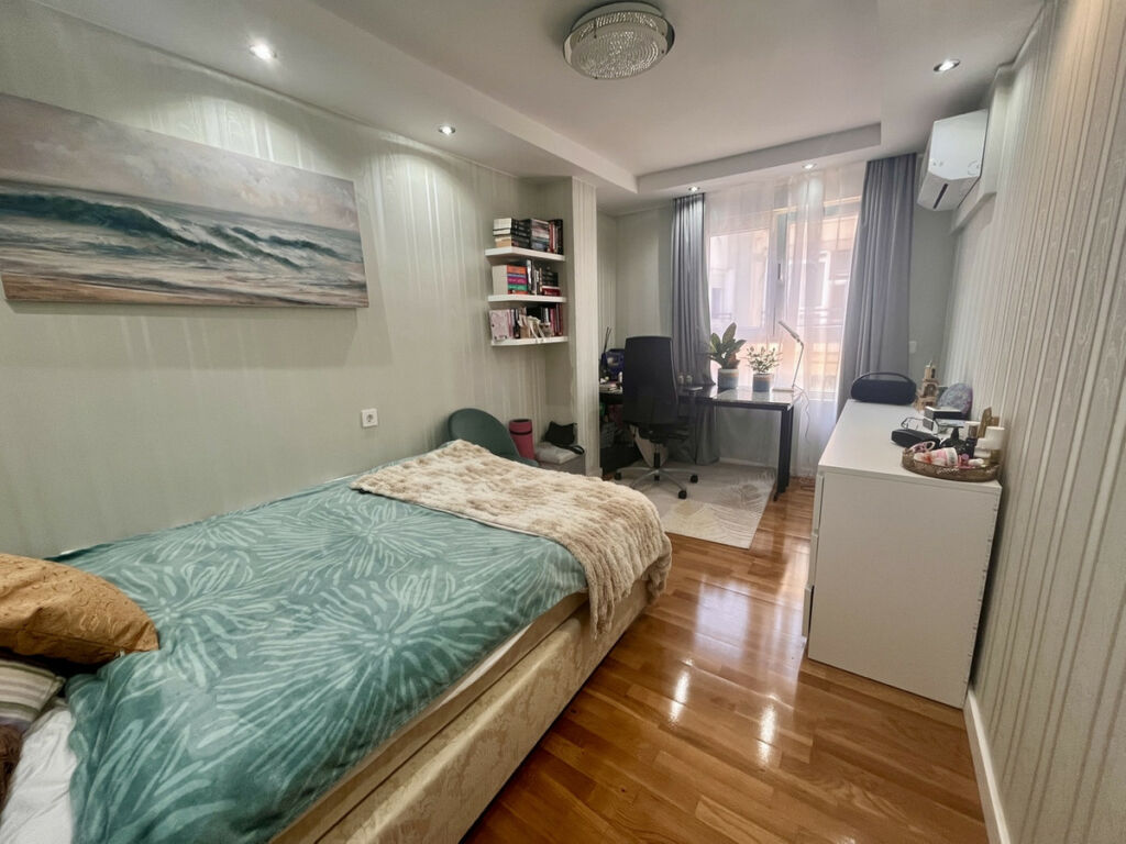 Middle Floor Apartment Torrevieja Alicante - image 7