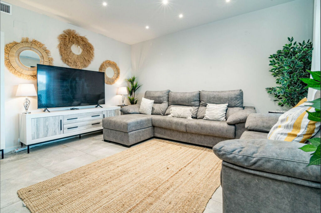 Ground Floor Apartment Marbella Málaga - image 7