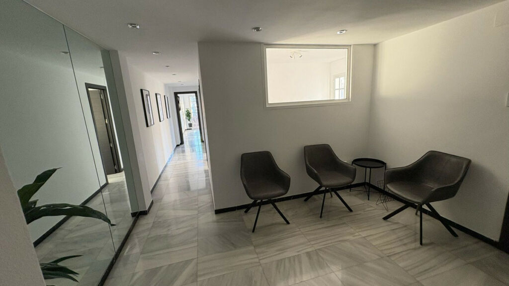 Middle Floor Apartment Marbella Málaga - image 7