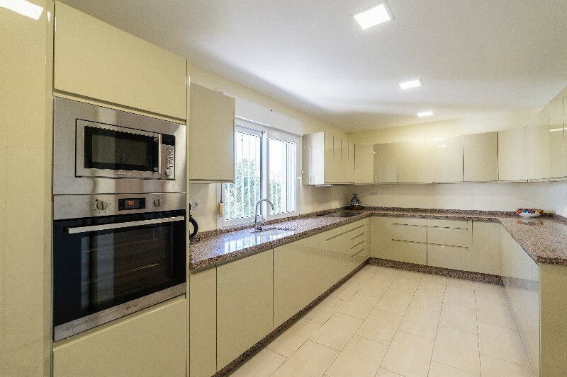 Detached Villa Marbesa Málaga - image 7
