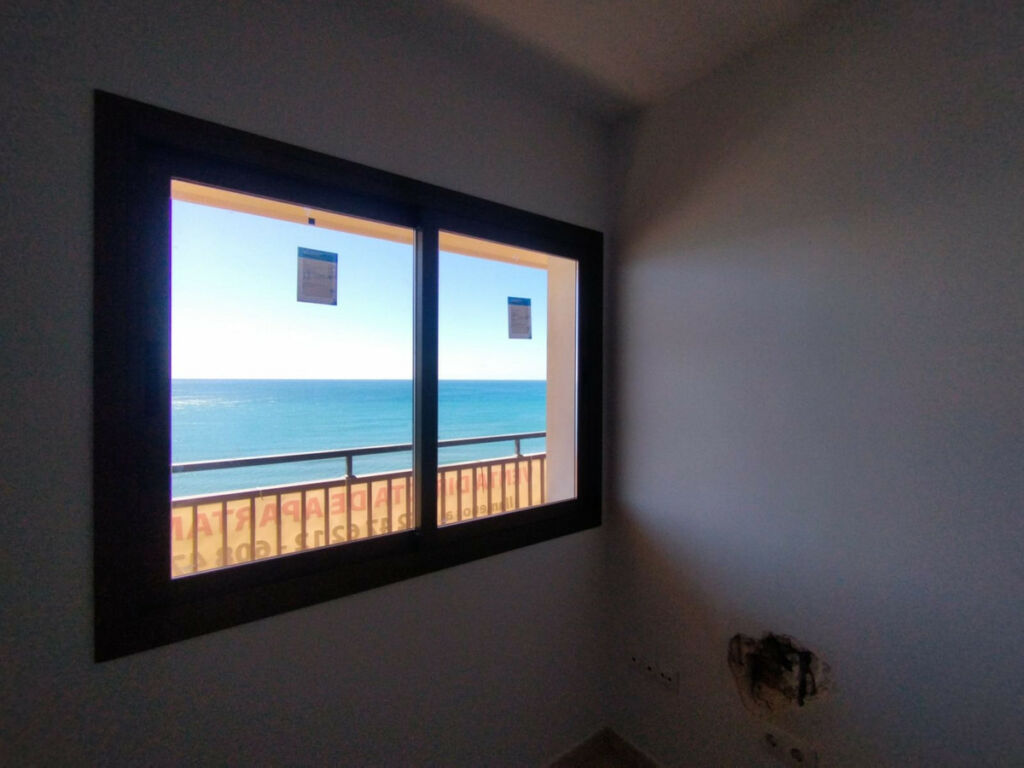 Middle Floor Apartment Fuengirola Málaga - image 7