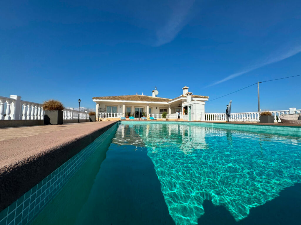 Detached Villa Rojales Alicante - image 7
