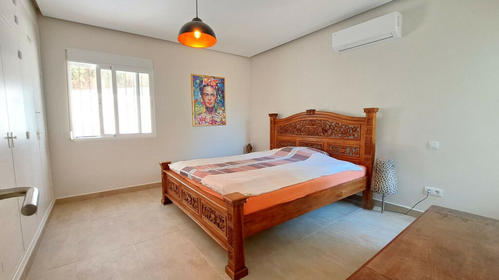 Detached Villa Teulada Alicante - image 7