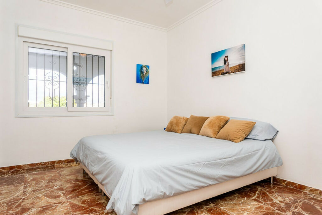 Detached Villa Torrenueva Málaga - image 7