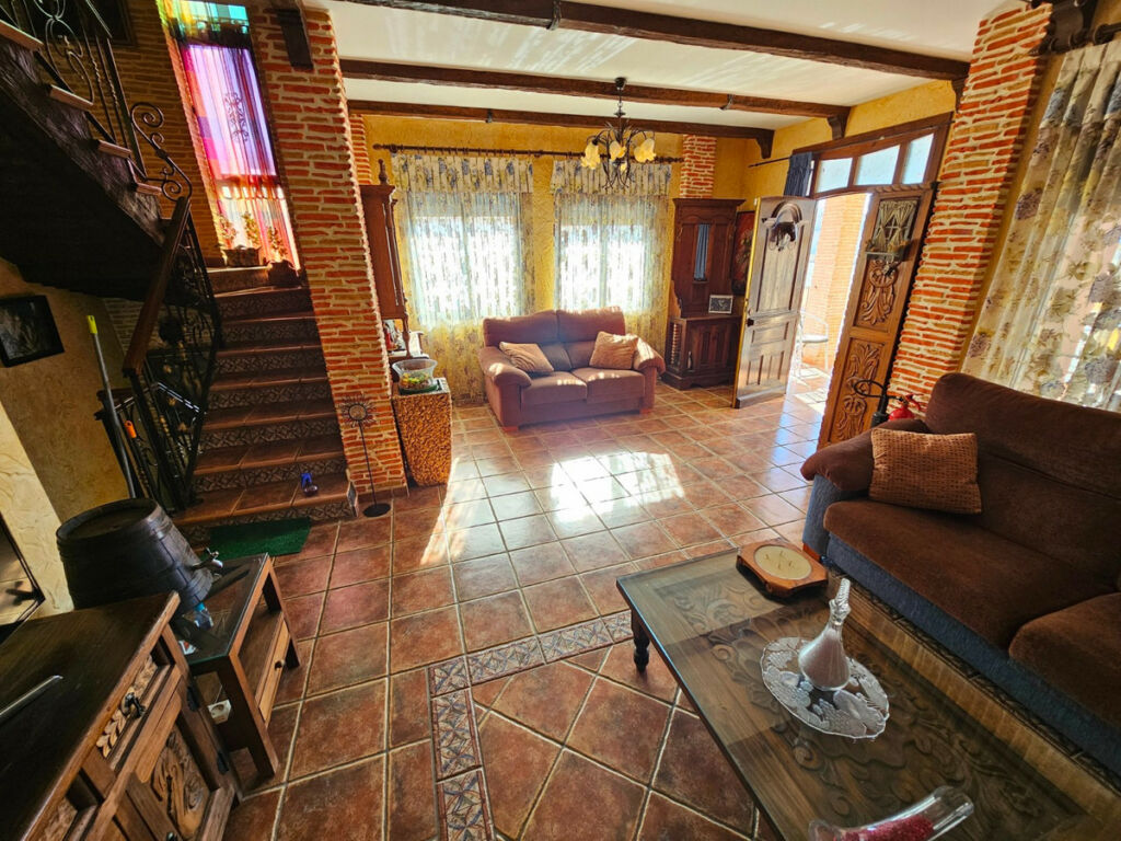 Detached Villa Daya Nueva Alicante - image 7