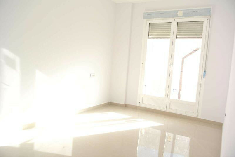 Middle Floor Apartment Villena Alicante - image 7