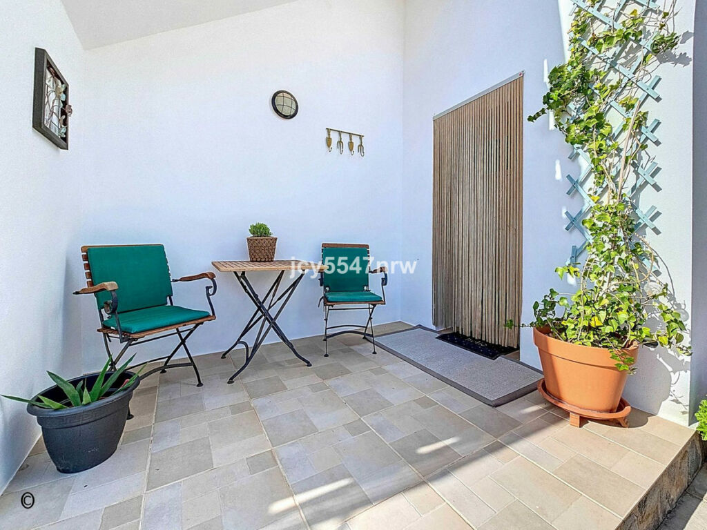 Detached Villa Pinoso Alicante - image 73