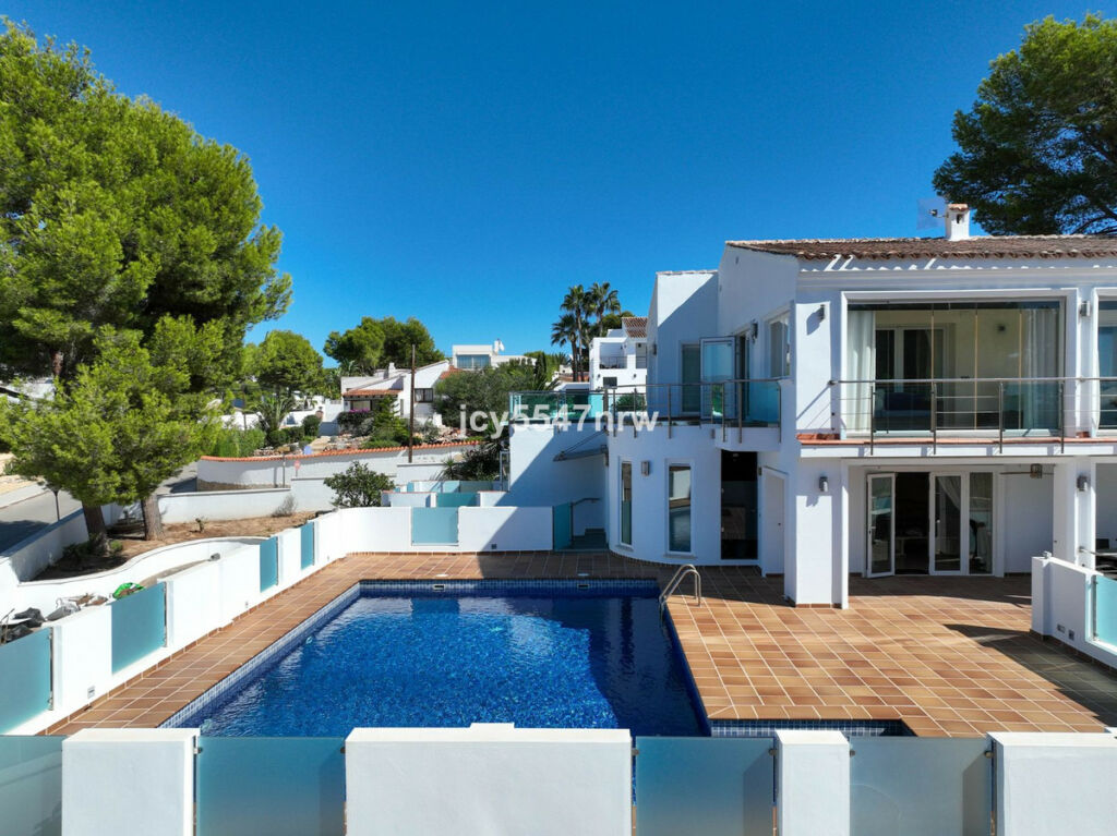 Detached Villa Moraira Alicante - image 74