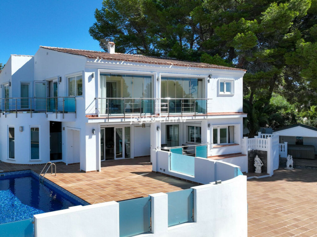 Detached Villa Moraira Alicante - image 75