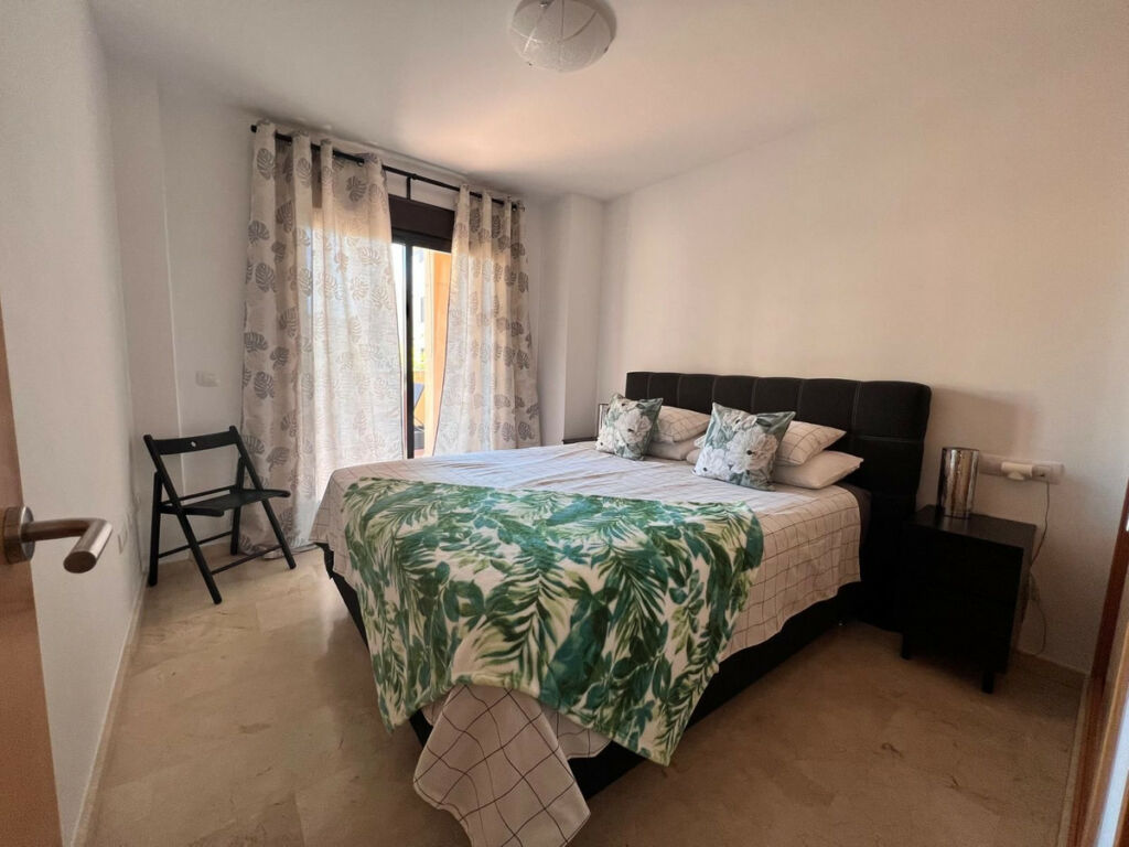 Ground Floor Apartment La Cala de Mijas Málaga - image 4
