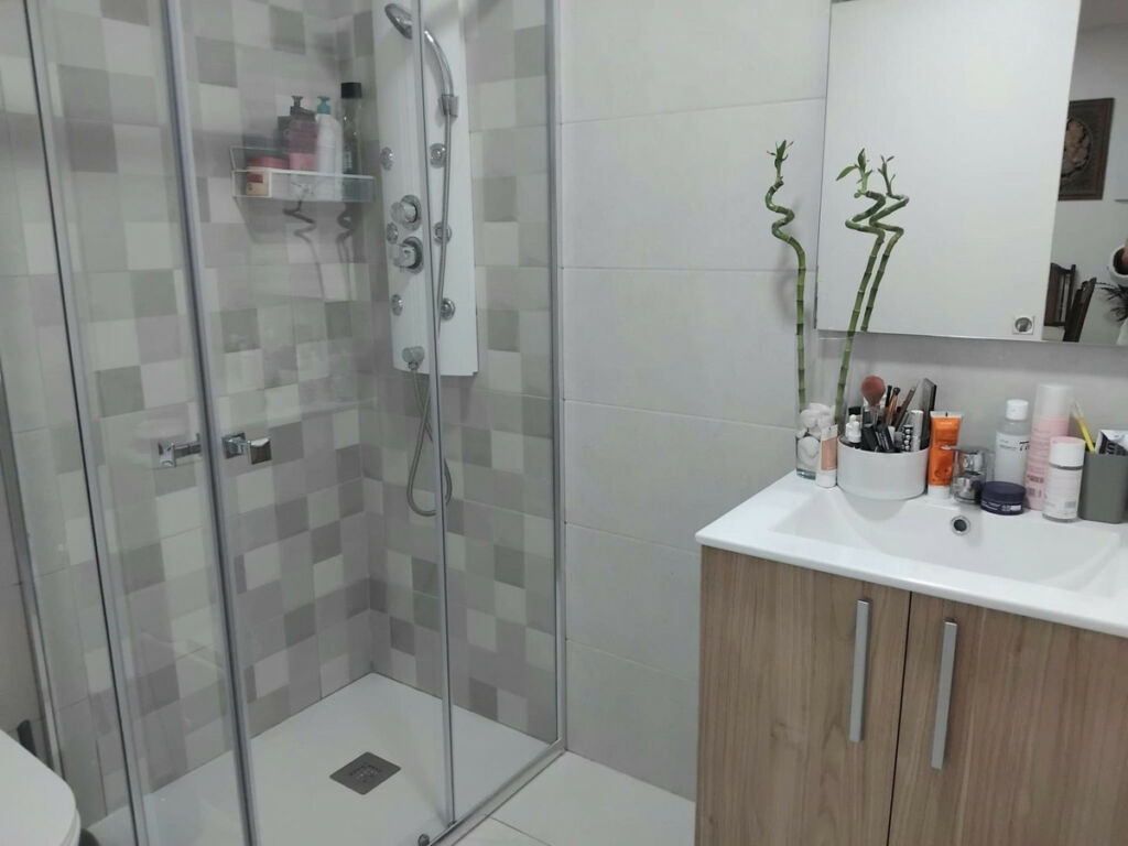 Middle Floor Apartment Villajoyosa Alicante - image 8