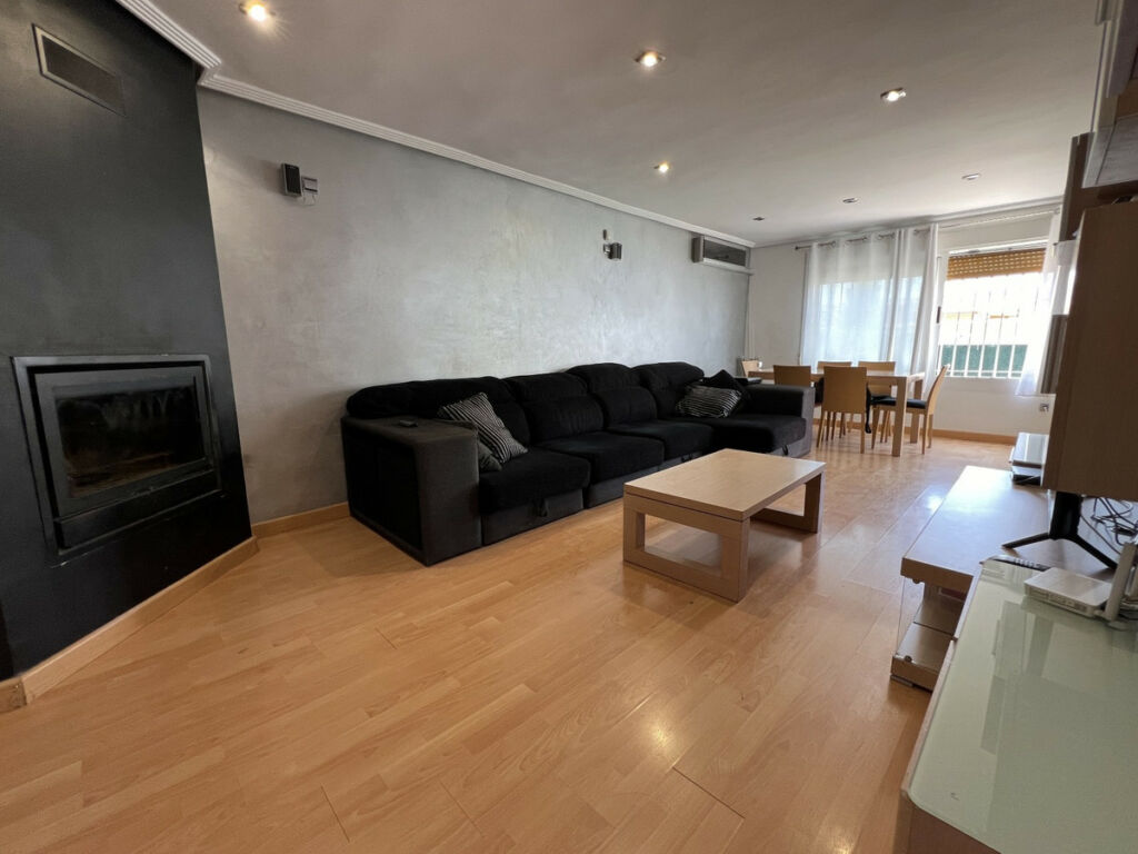 Semi-Detached House Torrevieja Alicante - image 8