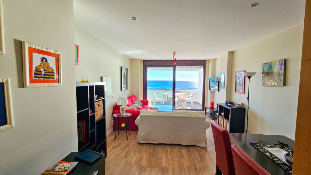 Middle Floor Apartment Casares Playa Málaga - image 8