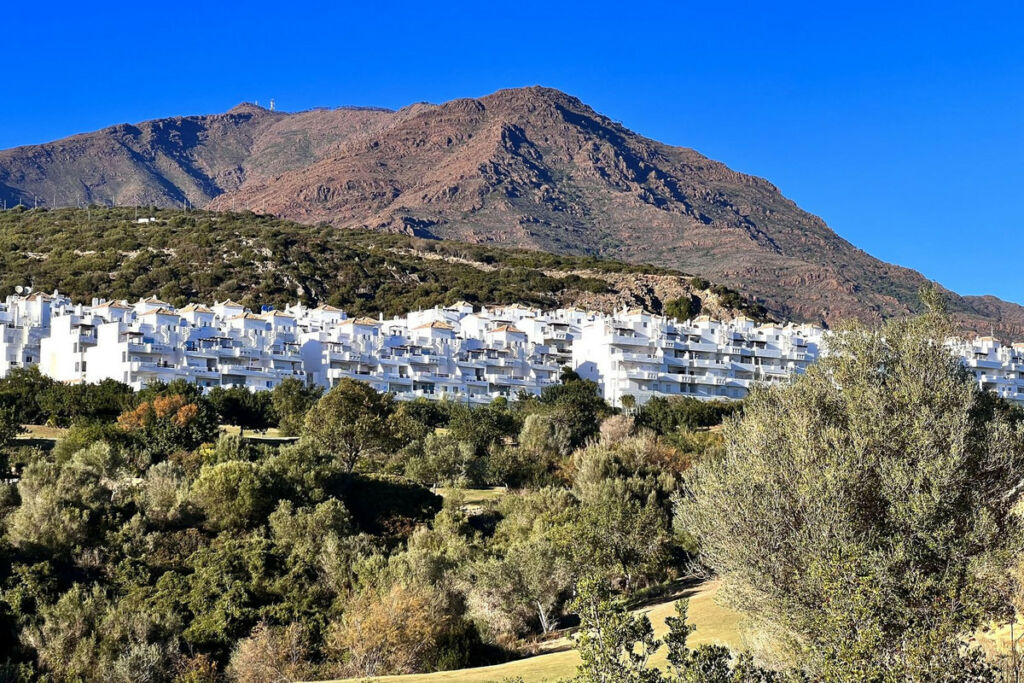 Residential Plot Estepona Málaga - image 8
