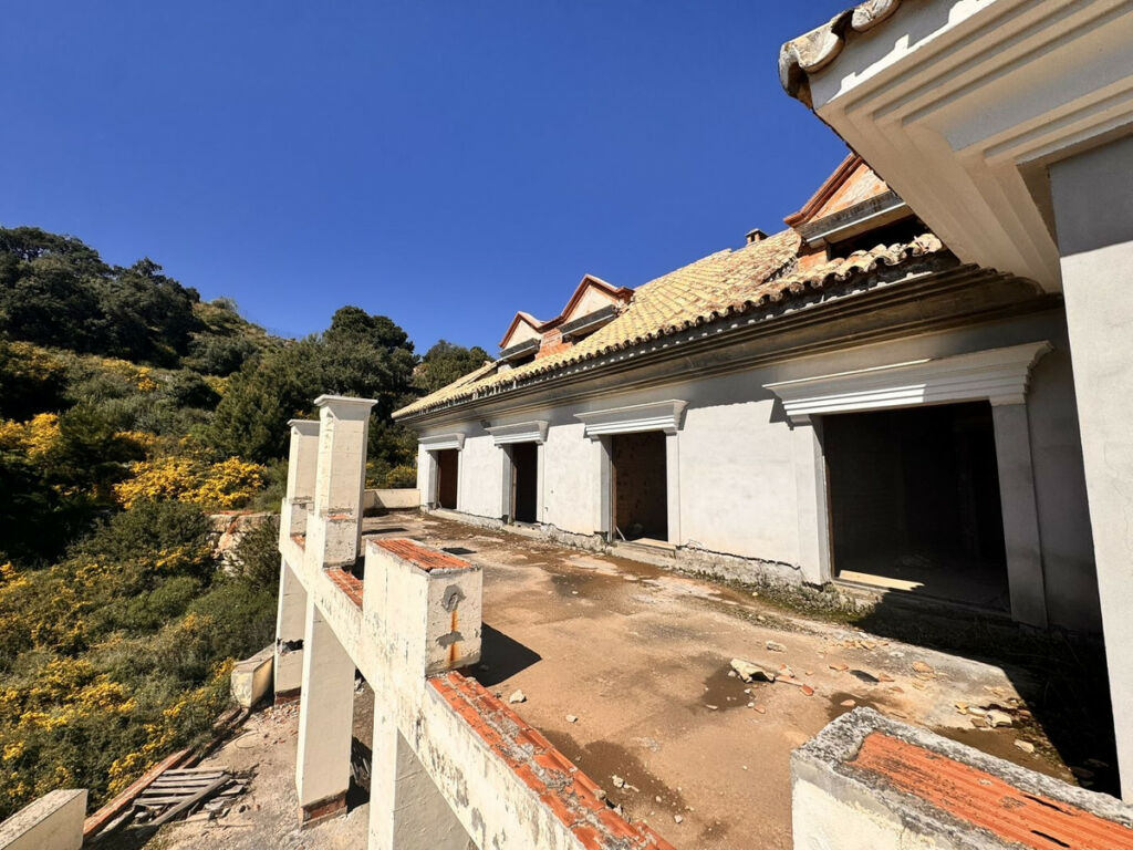 Residential Plot Istán Málaga - image 8