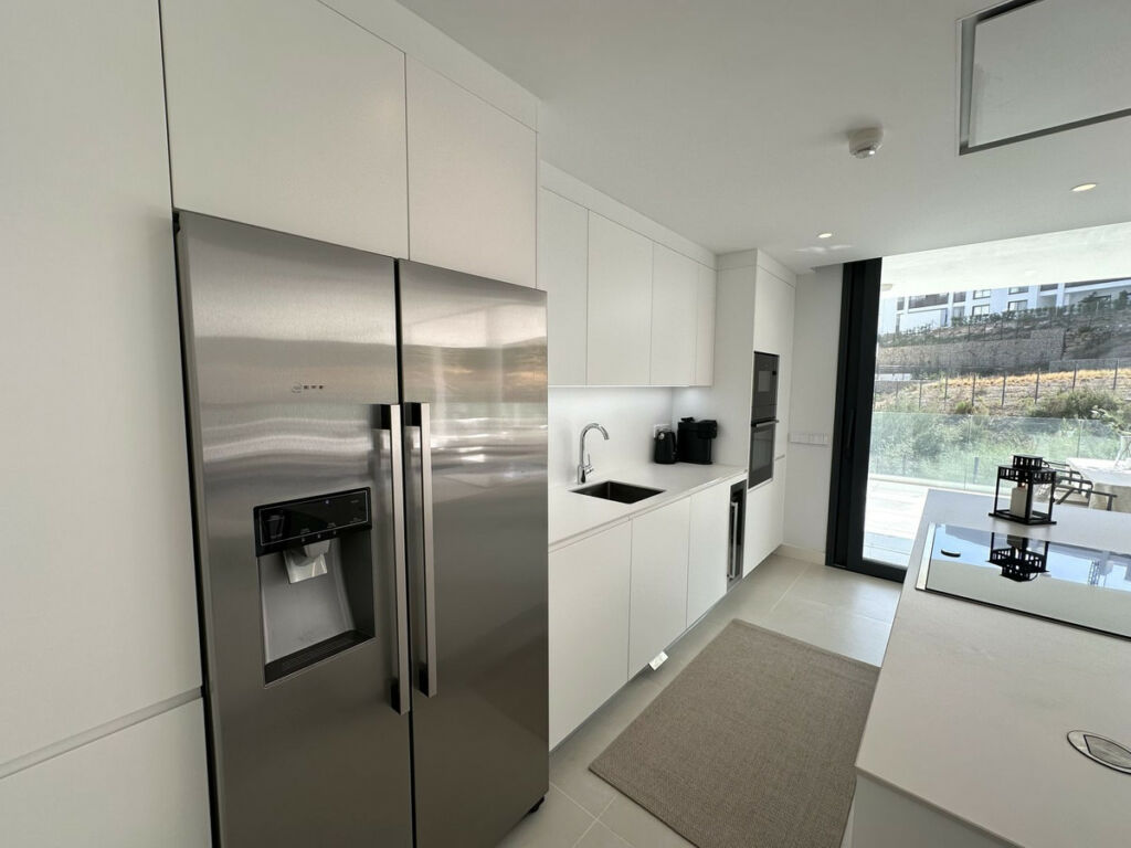 Ground Floor Apartment Fuengirola Málaga - image 9