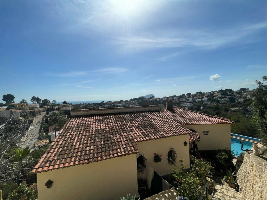 Detached Villa Montemar Alicante - image 8