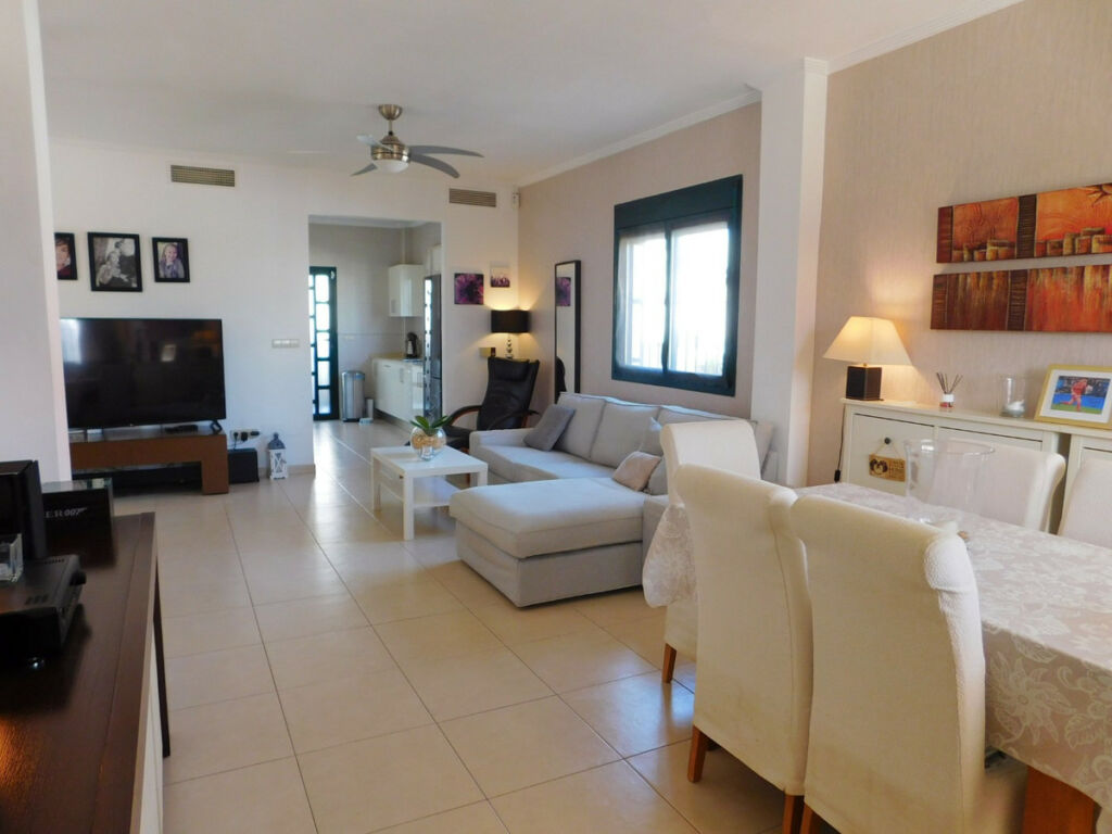 Detached Villa Ciudad Quesada Alicante - image 8