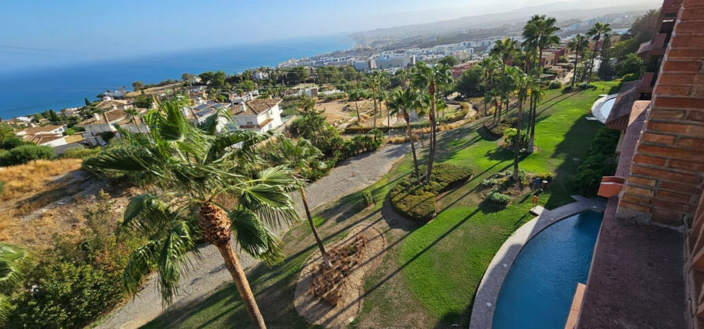 Duplex Benalmadena Málaga - image 8