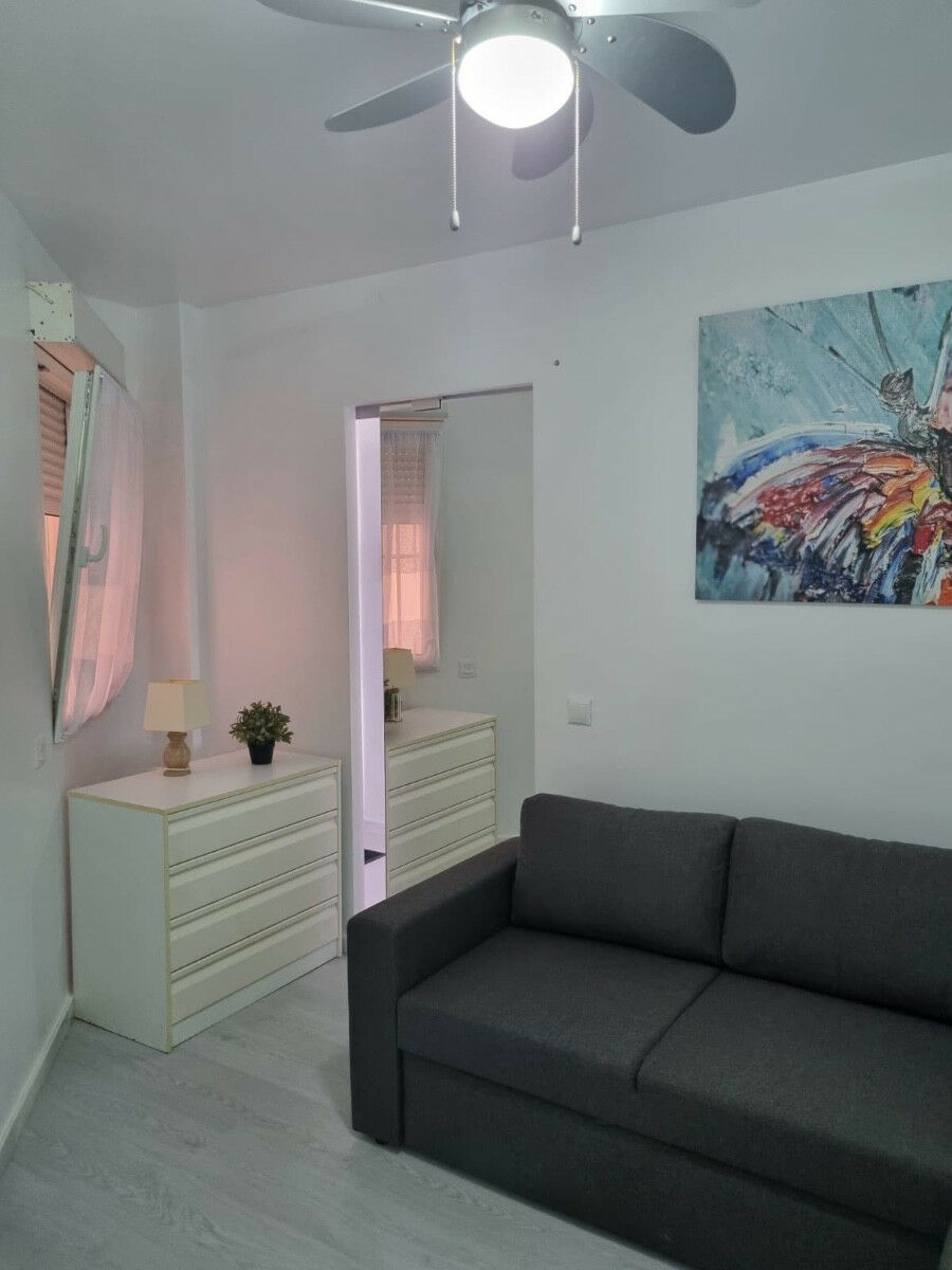 Penthouse Torrevieja Alicante - image 8