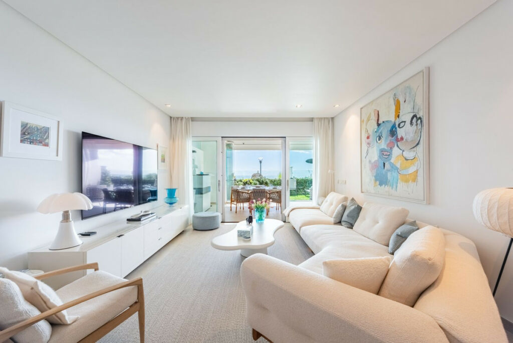 Ground Floor Apartment Estepona Málaga - image 8