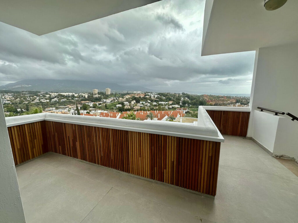 Penthouse Nueva Andalucía Málaga - image 15