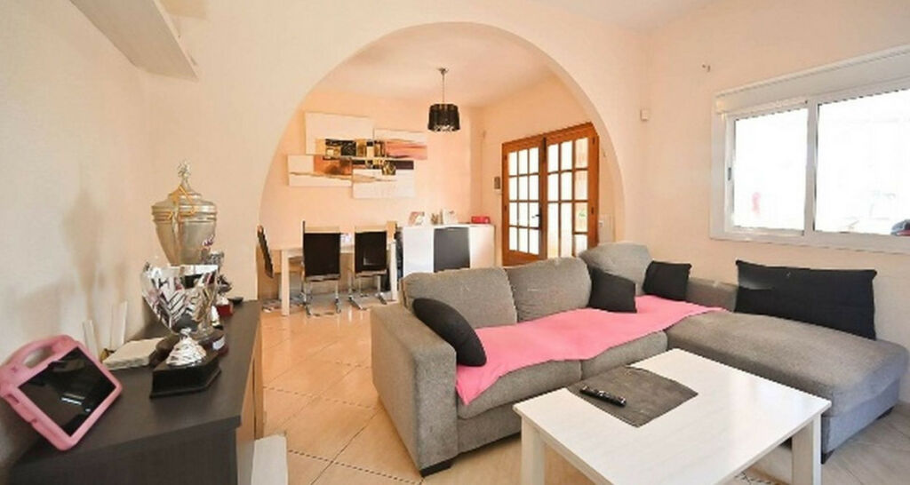 Detached Villa Los Balcones Alicante - image 8