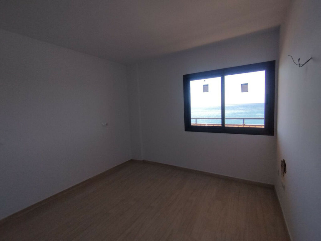 Middle Floor Apartment Fuengirola Málaga - image 8