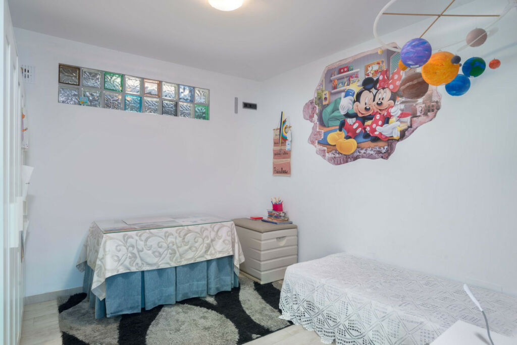 Detached Villa Antequera Málaga - image 8