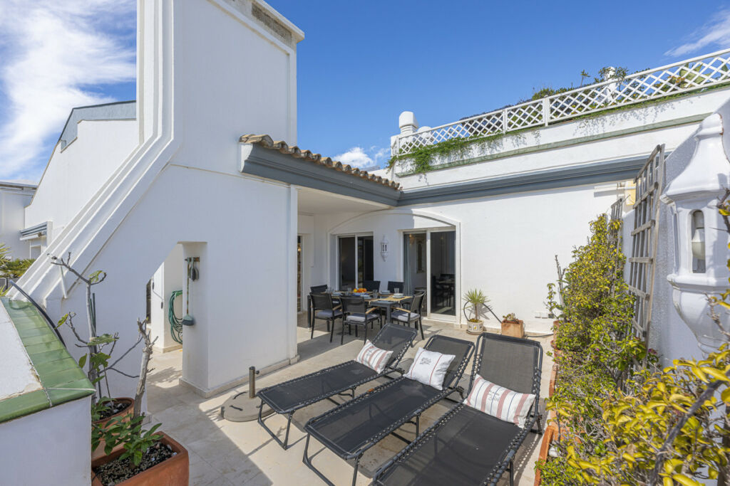 Penthouse Duplex Estepona Málaga - image 8