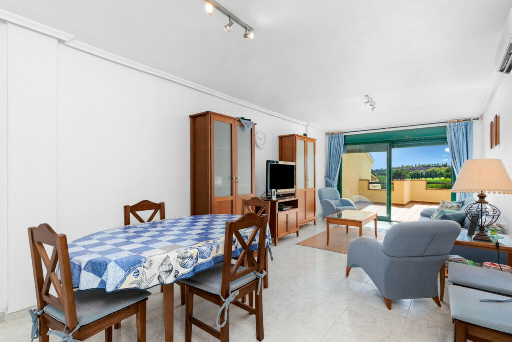 Penthouse Campoamor Alicante - image 8