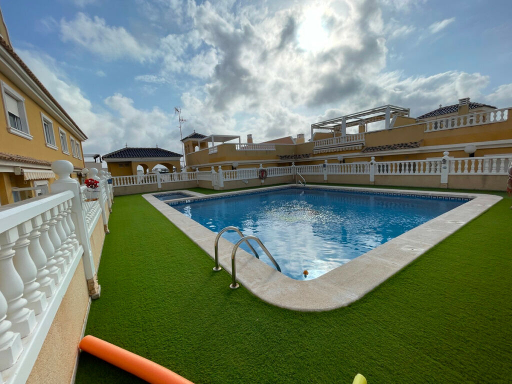 Penthouse Duplex Benijofar Alicante - image 8