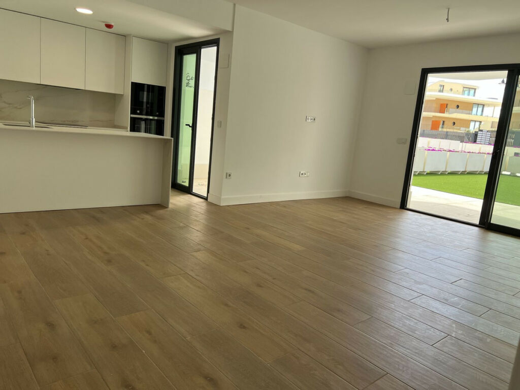 Ground Floor Apartment Fuengirola Málaga - image 6