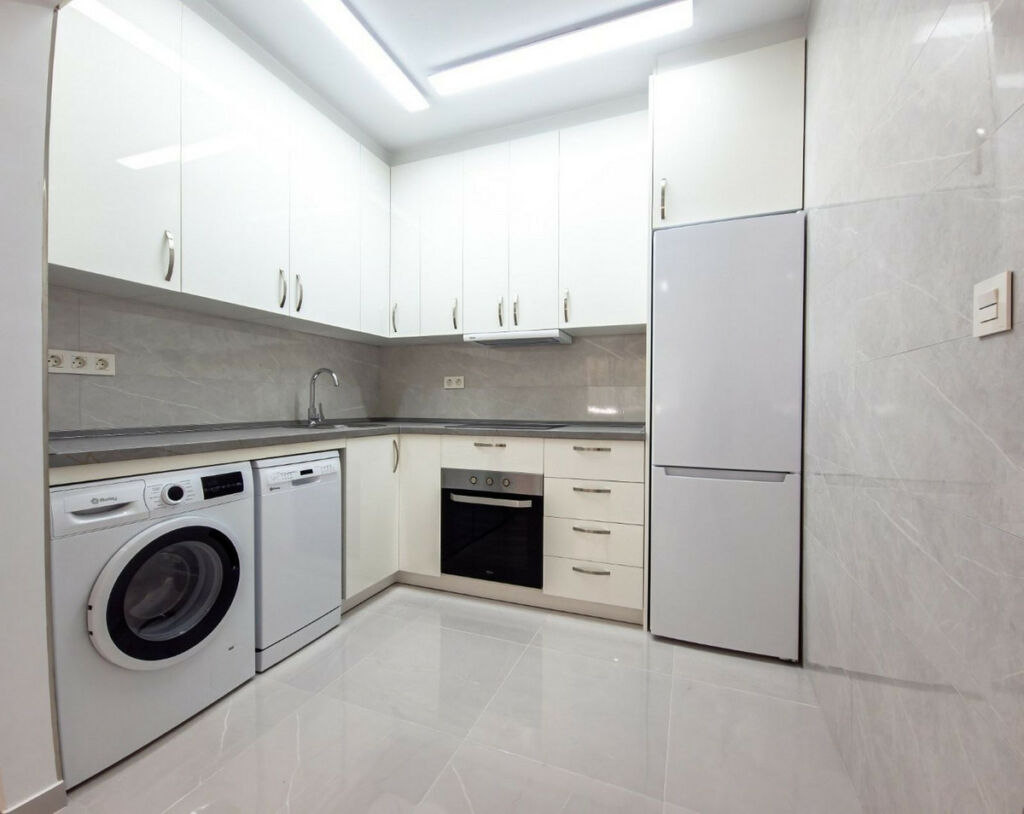 Ground Floor Apartment Torrevieja Alicante - image 8