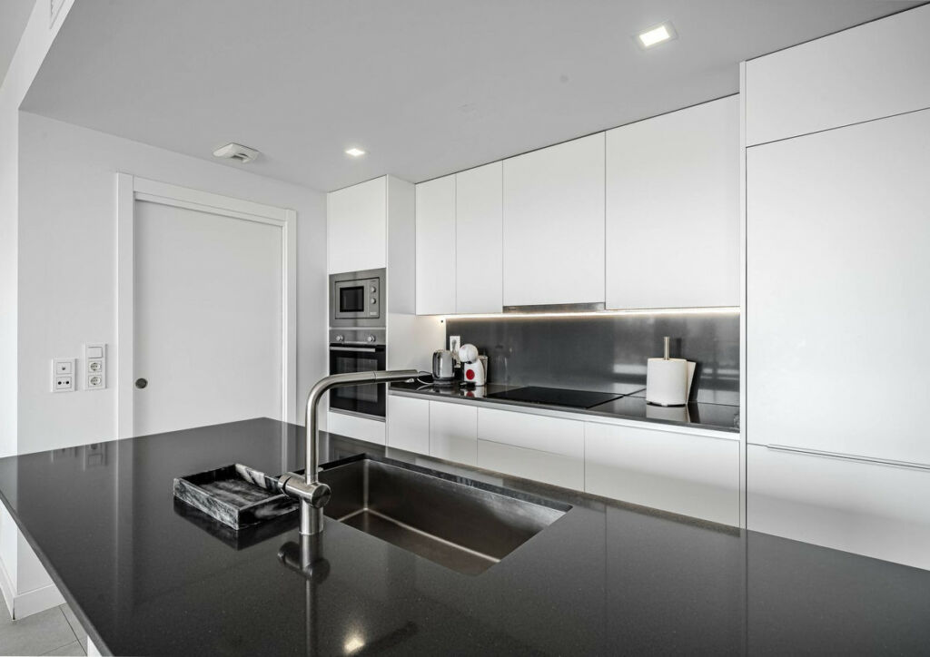 Penthouse Estepona Málaga - image 8