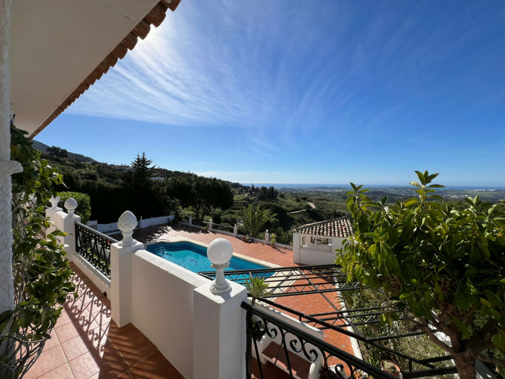 Detached Villa Mijas Málaga - image 54