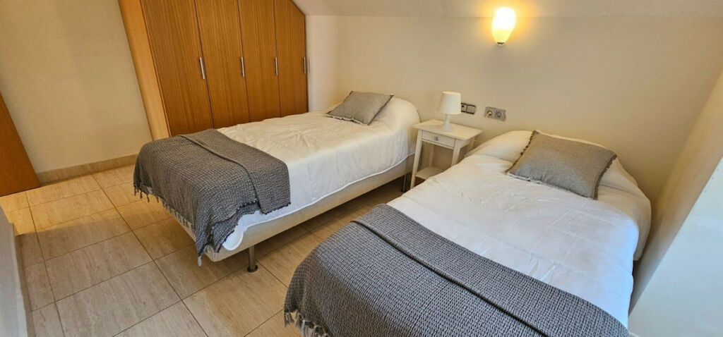 Penthouse Benalmadena Pueblo Málaga - image 9