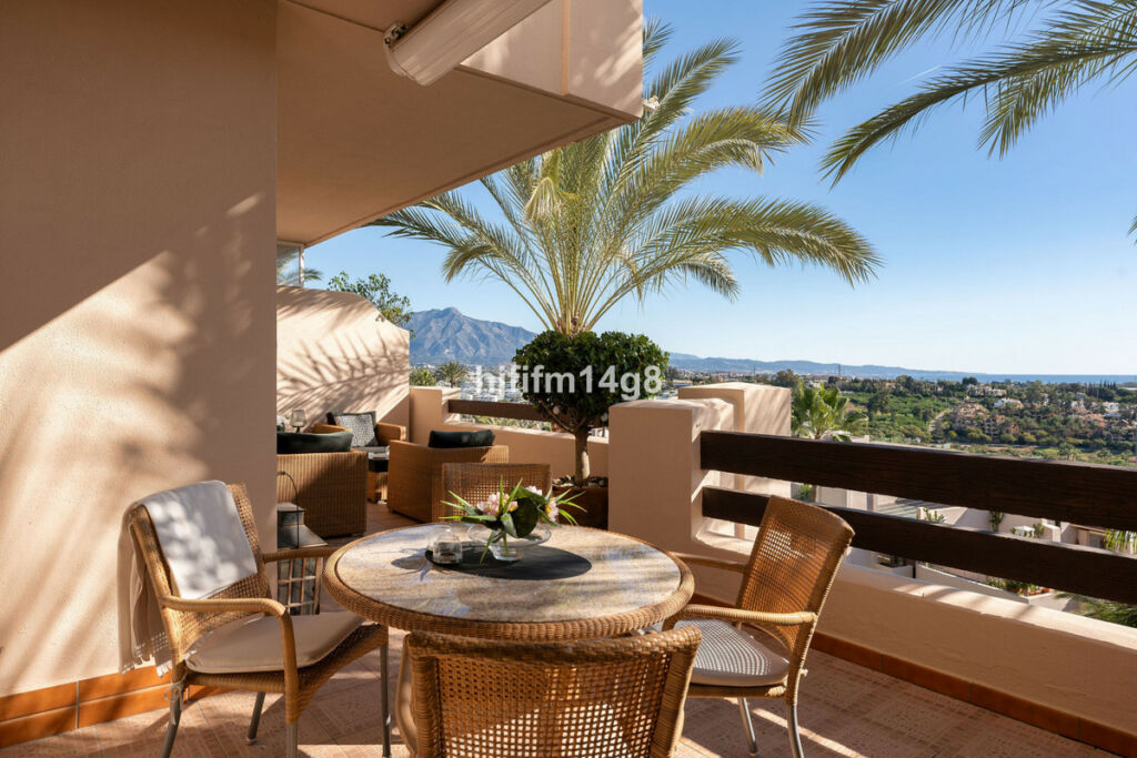 Penthouse Duplex Estepona Málaga - image 10