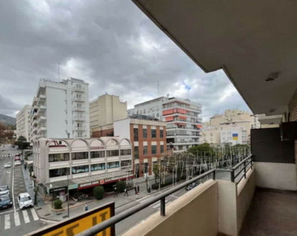 Middle Floor Apartment Marbella Málaga - image 10