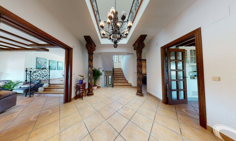 Detached Villa Elche Alicante - image 18