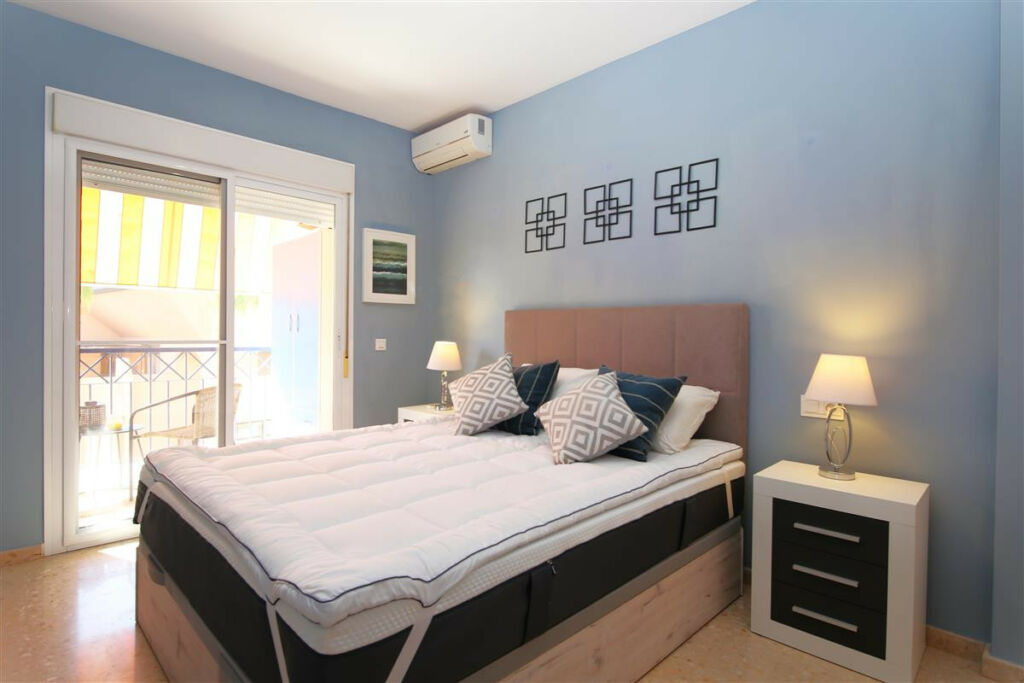 Penthouse Estepona Málaga - image 9